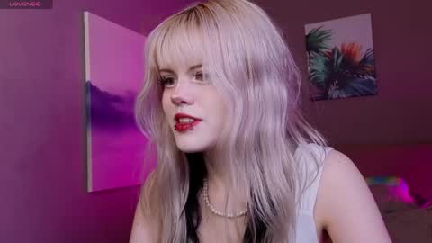 Vita online show from April 4, 2:47 pm