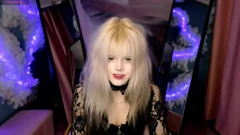 Vita online show from April 12, 3:17 pm