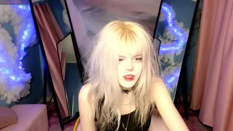 Vita online show from April 14, 3:29 pm