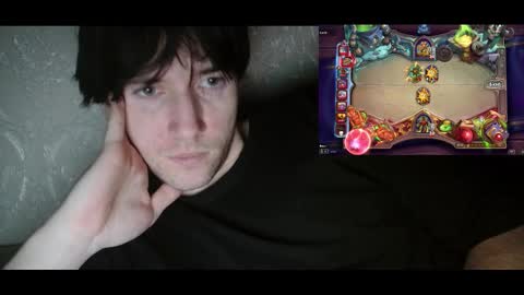 vitiligoboyy online show from December 4, 1:15 am