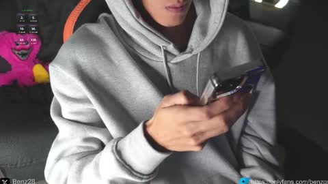 Snapshot of vito_benz chatting on February 13, 3:39 am VITO BENZ online show from February 13, 3:39 am