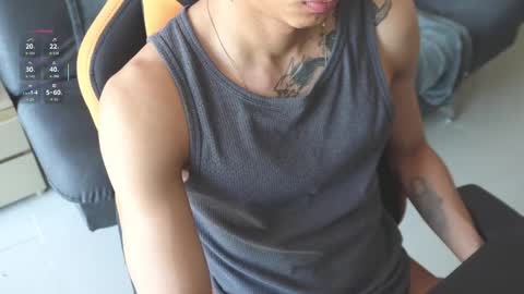 Snapshot of vito_benz chatting on September 13, 2:39 pm VITO BENZ online show from September 13, 2:39 pm