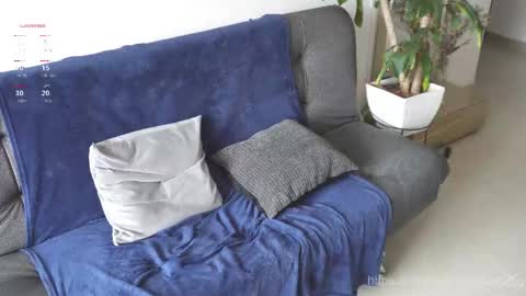 Snapshot of vito_benz chatting on December 13, 7:53 pm VITO BENZ online show from December 13, 7:53 pm