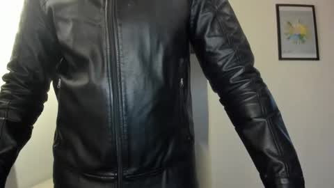 Vito Ferrer online show from March 1, 11:23 am