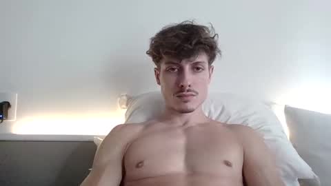 Snapshot of vitoraugustoxxx chatting on October 26, 7:09 pm vitoraugustoxxx online show from October 26, 7:09 pm