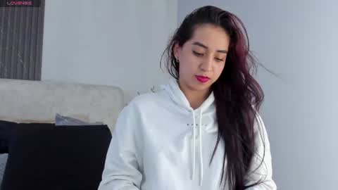 Snapshot of vittoria_conti_ chatting on June 18, 5:50 pm vittoria online show from June 18, 5:50 pm