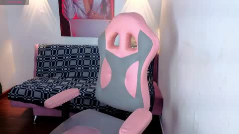 Snapshot of vittoria_lombardi07 chatting on May 24, 10:31 am VITTORIA online show from May 24, 10:31 am