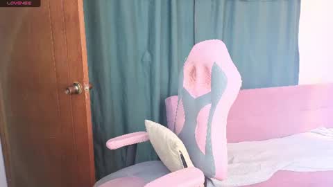 Snapshot of vittoria_lombardi07 chatting on June 29, 9:15 am VITTORIA online show from June 29, 9:15 am