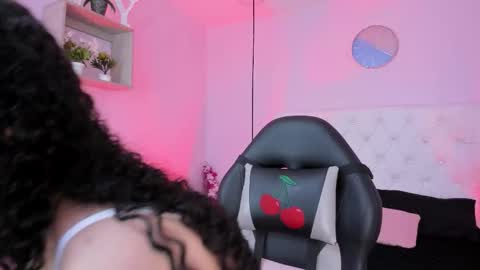 Vivi online show from October 23, 4:45 am