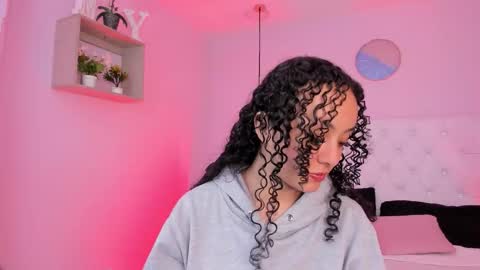 Vivi online show from November 2, 3:42 am