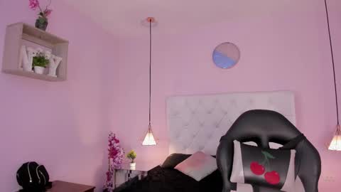 Vivi online show from March 24, 3:55 am