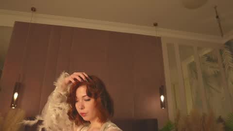 Snapshot of vivi_west chatting on April 26, 5:10 pm vivi_west online show from April 26, 5:10 pm