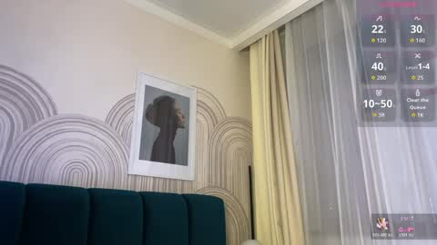 Vivian Evans online show from April 6, 1:03 am