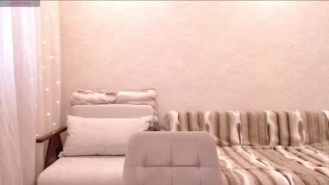 Snapshot of vivian_soul chatting on May 31, 4:58 pm Vivian online show from May 31, 4:58 pm