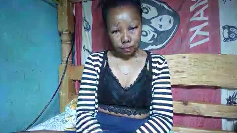 viviane0812 online show from March 2, 8:16 am