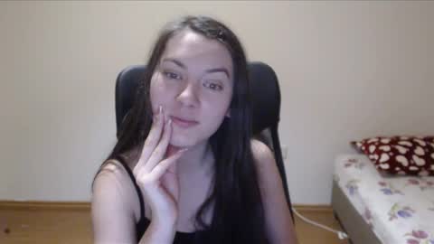 Snapshot of vivianngray chatting on January 17, 1:36 am Vivian Gray online show from January 17, 1:36 am