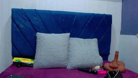 VivianRose online show from October 29, 3:20 am