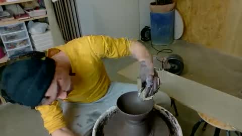 Snapshot of vivid_ether chatting on December 3, 9:24 pm Viv online show from December 3, 9:24 pm