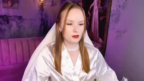 Vivien online show from May 6, 5:14 am