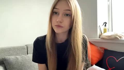 Kristy online show from March 30, 1:01 pm