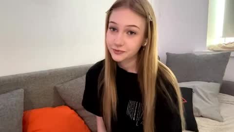 Kristy online show from April 10, 2:22 pm