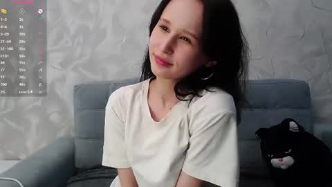 Vivi online show from July 5, 6:26 pm