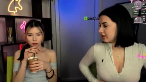 vivy_star online show from March 14, 7:30 pm