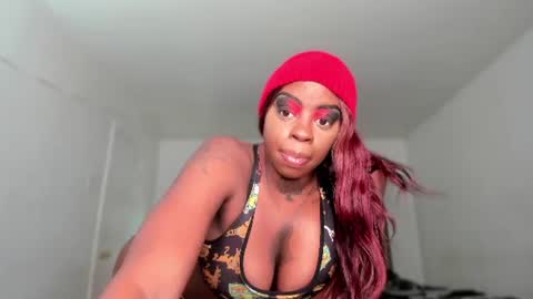 Sasha Malone online show from July 1, 4:07 pm
