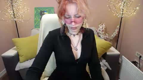 vixendi online show from March 30, 8:15 am