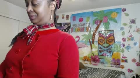 Snapshot of vixenfyre chatting on February 16, 4:09 am Vixen Fyre online show from February 16, 4:09 am