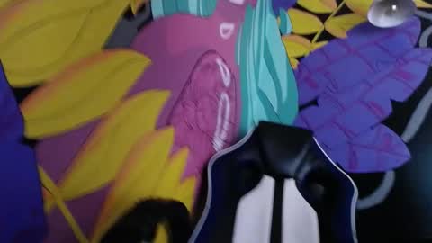 Snapshot of vixennp chatting on December 3, 5:04 am Vixennp online show from December 3, 5:04 am