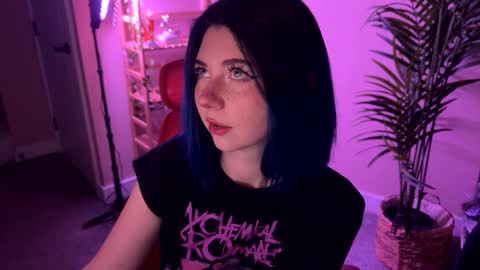Snapshot of vixenp chatting on March 6, 6:48 pm Polly Online mostly at 9pm-2am UK Time online show from March 6, 6:48 pm