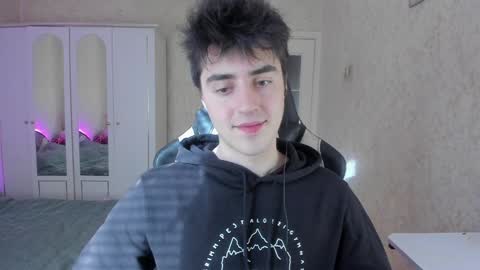 Martin online show from February 5, 7:50 am