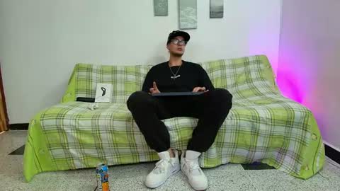Vlad online show from July 12, 8:00 pm