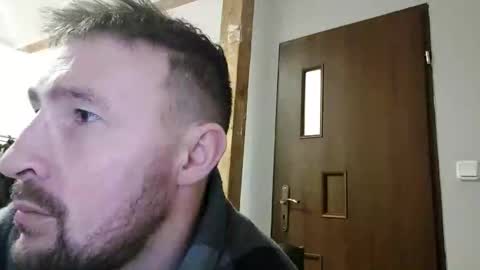 Snapshot of vladumyr chatting on March 7, 7:00 pm vladumyr online show from March 7, 7:00 pm