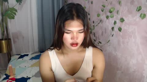 Snapshot of vnnie690760 chatting on December 9, 4:45 am Its me JESSIE in ur heart online show from December 9, 4:45 am