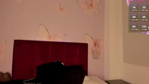 Snapshot of vnuss__ chatting on June 2, 10:23 pm VENUS online show from June 2, 10:23 pm