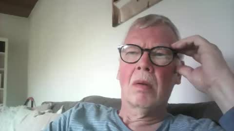 volkeronly online show from September 26, 11:47 am