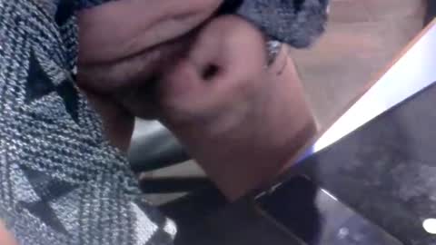 Snapshot of volpi72 chatting on December 17, 12:44 pm volpi72 online show from December 17, 12:44 pm