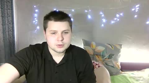 Snapshot of volshebnik_130 chatting on January 18, 5:15 pm Volshebnik1302 online show from January 18, 5:15 pm