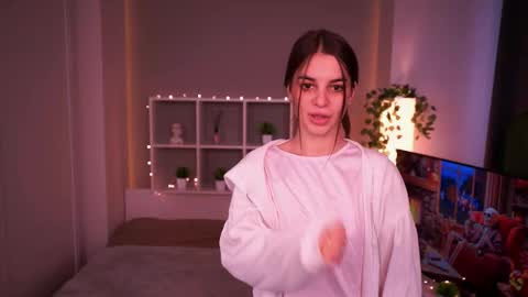 Snapshot of vondapeake chatting on November 8, 6:57 am Sofia online show from November 8, 6:57 am