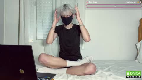 vornyx online show from May 8, 11:59 am