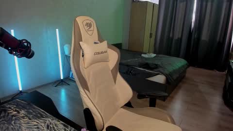 vova online show from March 17, 10:51 am