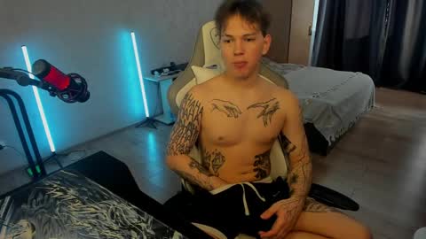 vova online show from April 13, 10:32 am