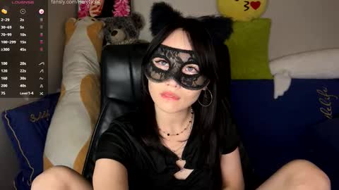 Snapshot of vrchan chatting on November 30, 8:29 am Vrchan online show from November 30, 8:29 am