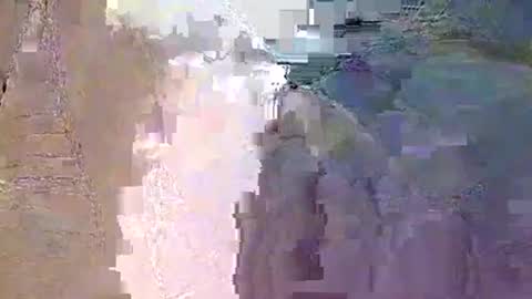 Snapshot of vteck381047 chatting on December 20, 11:28 am vteck381047 online show from December 20, 11:28 am