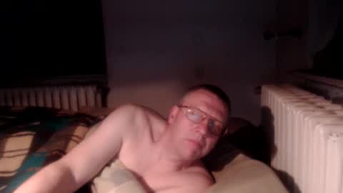 vthomasp719 online show from April 21, 6:41 am