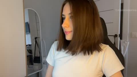 Snapshot of vx_arina chatting on May 31, 9:27 am Arina online show from May 31, 9:27 am