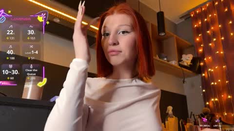 ILONA A week goal new laptop online show from January 8, 5:21 am