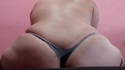 vyxsin online show from December 22, 2:47 pm